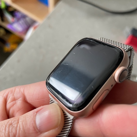 Apple watch 4 - Picture 6 of 12